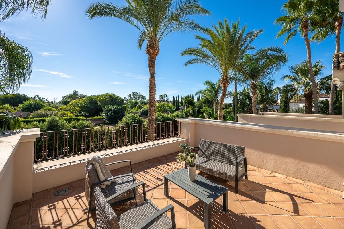 8 chambre Villa/Maison à vendre à Guadalmina avec garage - 7 500 000 € (Ref: 9144524)