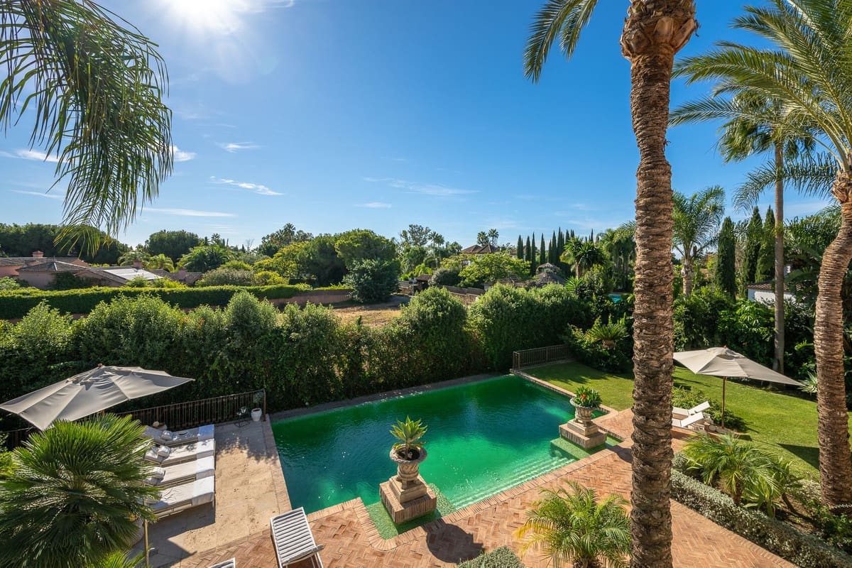 8 chambre Villa/Maison à vendre à Guadalmina avec garage - 7 500 000 € (Ref: 9144524)