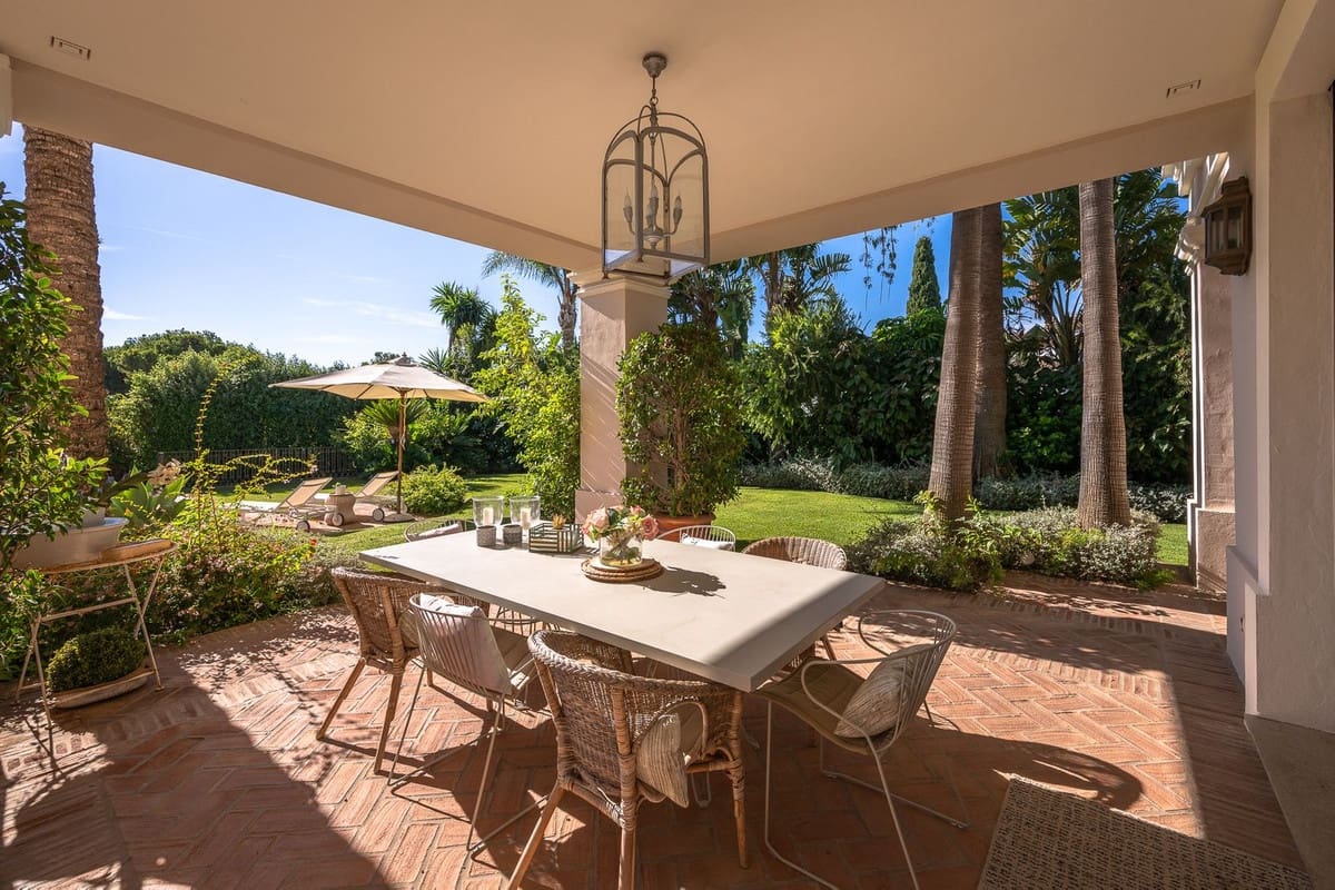 8 chambre Villa/Maison à vendre à Guadalmina avec garage - 7 500 000 € (Ref: 9144524)