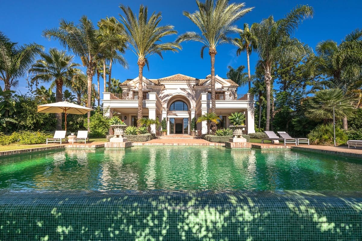 8 chambre Villa/Maison à vendre à Guadalmina avec garage - 7 500 000 € (Ref: 9144524)