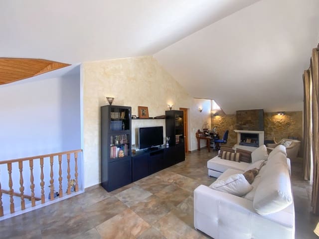 3 soveværelse Villa til salg i Guadalmina Alta, Marbella med garage - € 1.240.000 (Ref: 9144533)