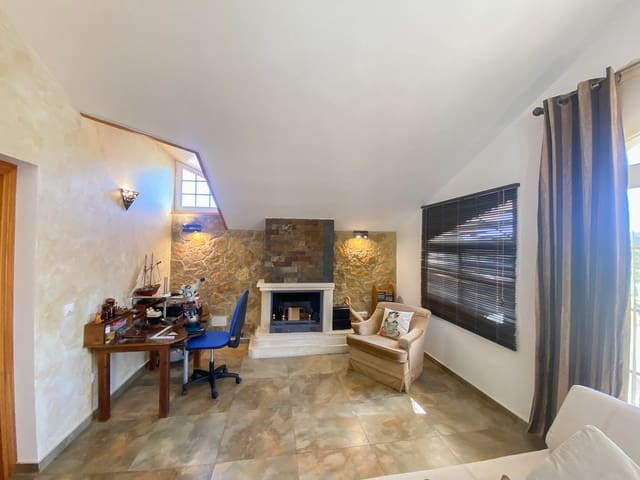 3 soveværelse Villa til salg i Guadalmina Alta, Marbella med garage - € 1.240.000 (Ref: 9144533)