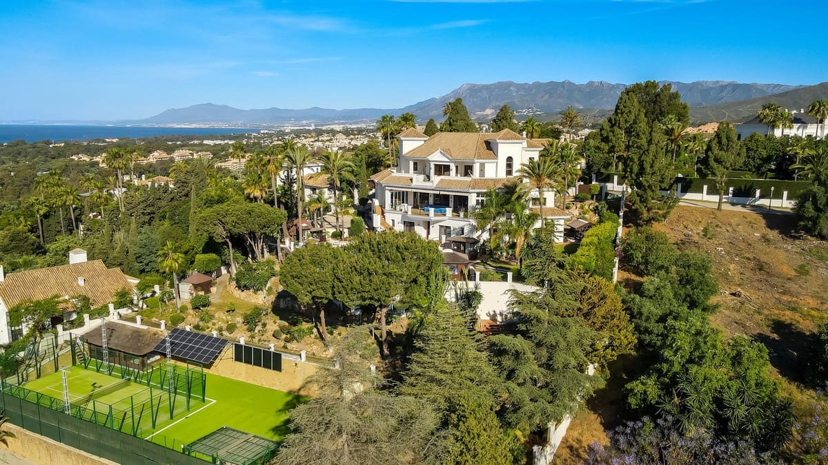 7 soverom Villa til salgs i Marbella - € 5 900 000 (Ref: 9144666)