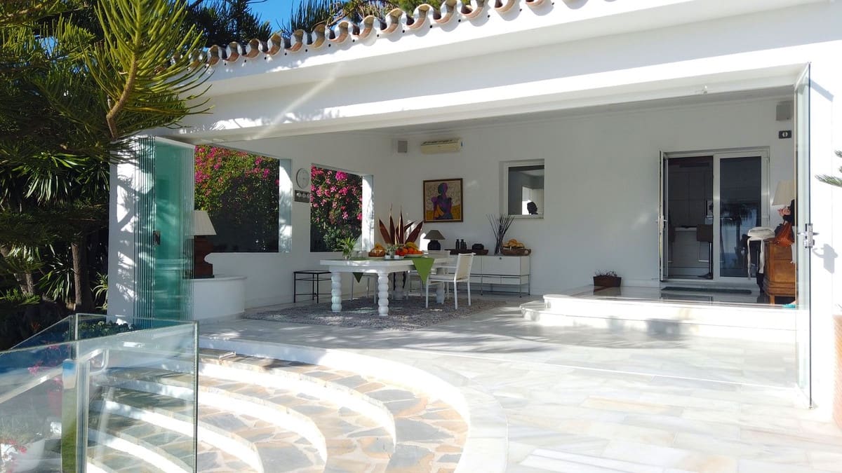 7 soveværelse Villa til salg i Marbella med garage - € 3.990.000 (Ref: 9144669)