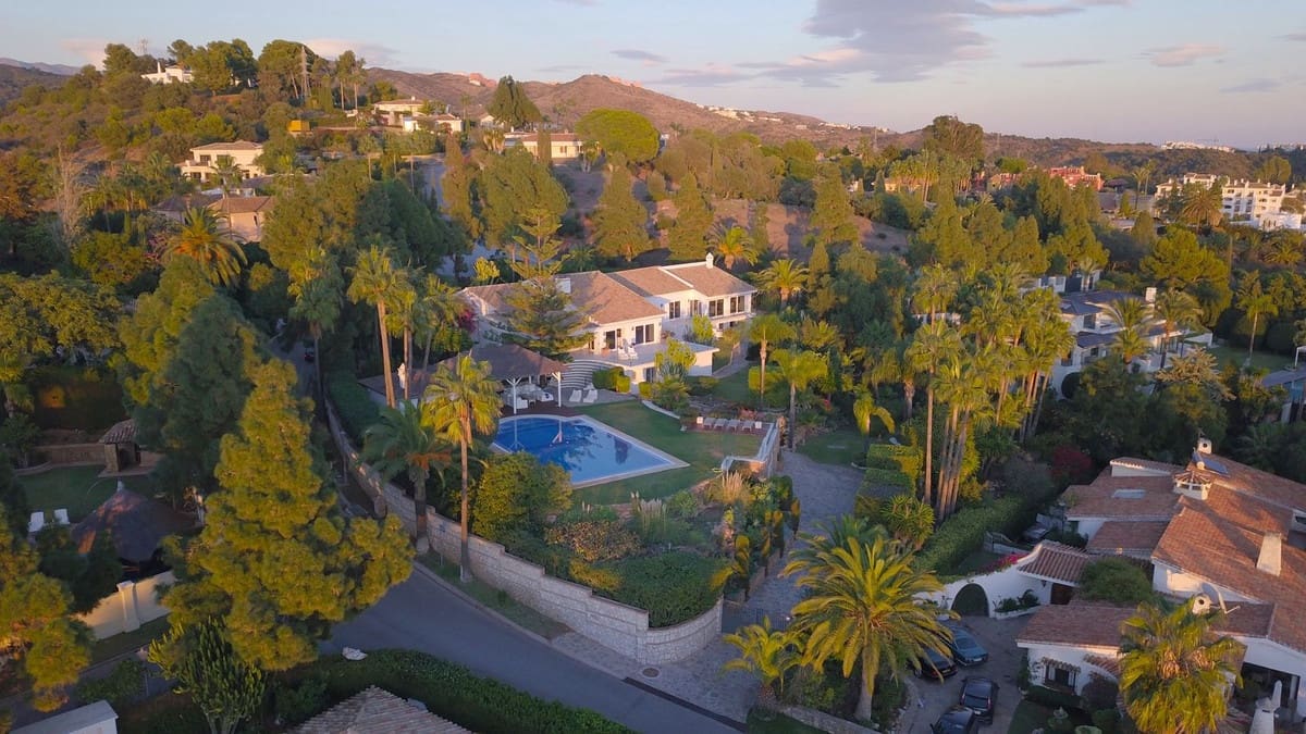 7 soveværelse Villa til salg i Marbella med garage - € 3.990.000 (Ref: 9144669)