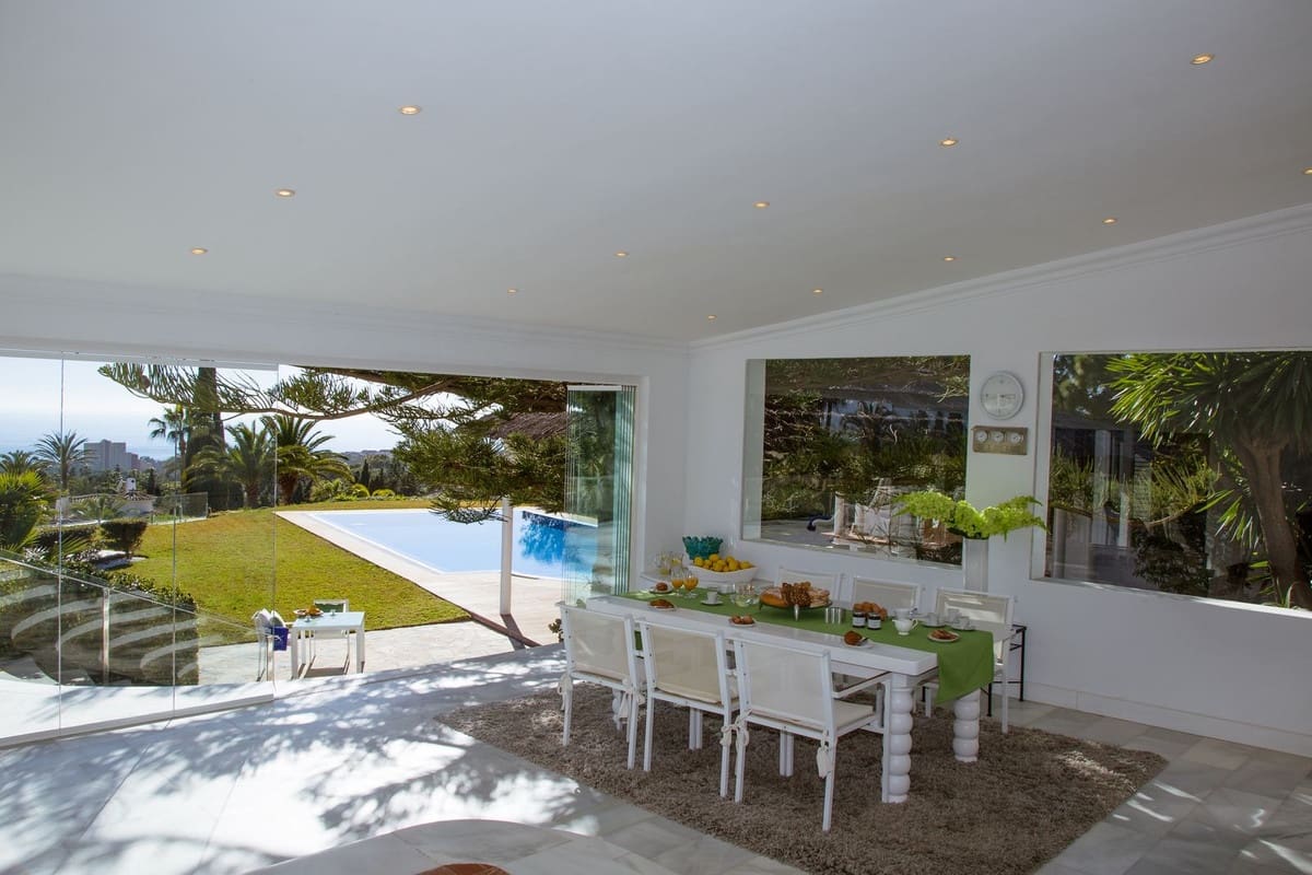 7 soverom Villa til salgs i Marbella med garasje - € 3 990 000 (Ref: 9144669)