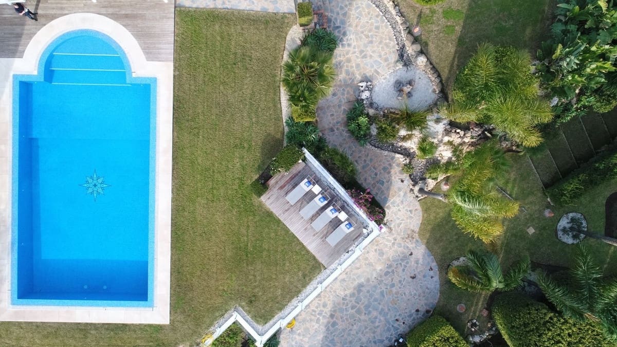 7 soverom Villa til salgs i Marbella med garasje - € 3 990 000 (Ref: 9144669)