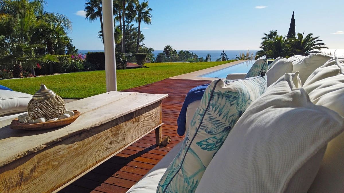 7 soverom Villa til salgs i Marbella med garasje - € 3 990 000 (Ref: 9144669)
