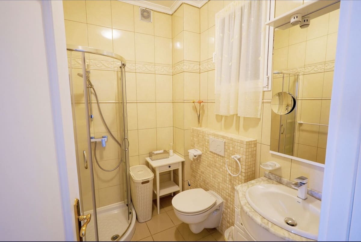 7 sypialnia Willa na sprzedaż w Marbella z garażem - 2 285 000 € (Ref: 9144672)