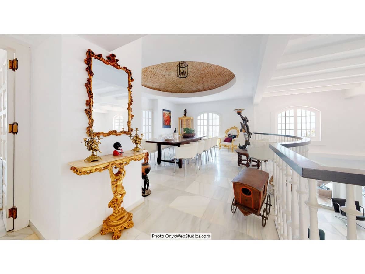 Chalet de 9 habitaciones en Mijas en venta - 4.500.000 € (Ref: 9144996)