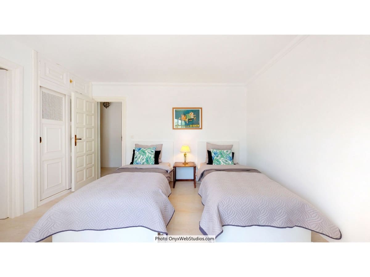 Chalet de 9 habitaciones en Mijas en venta - 4.500.000 € (Ref: 9144996)