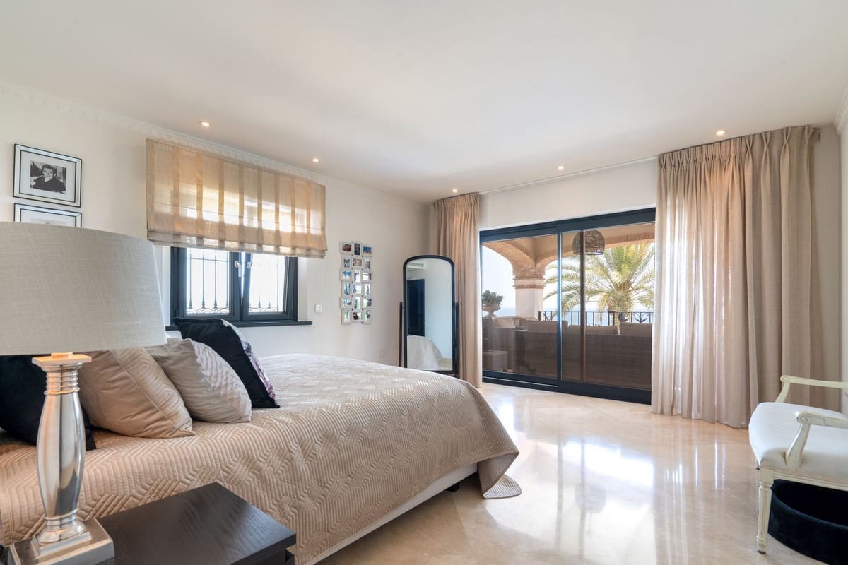 5 sypialnia Willa na sprzedaż w La Cala de Mijas z garażem - 3 650 000 € (Ref: 9144997)