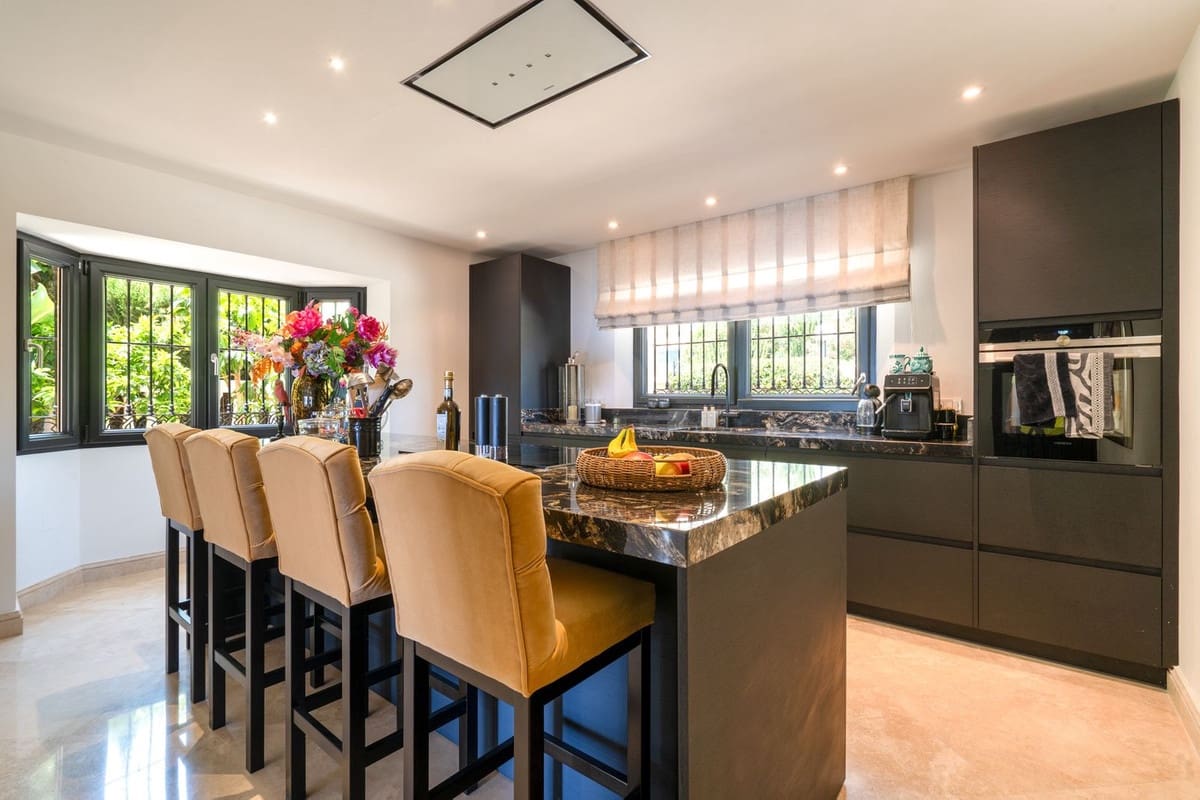 5 sypialnia Willa na sprzedaż w La Cala de Mijas z garażem - 3 650 000 € (Ref: 9144997)