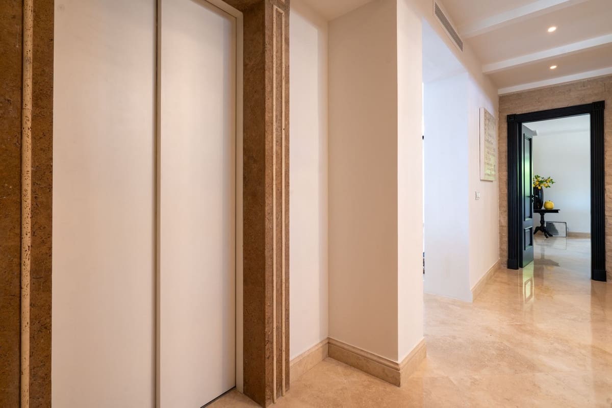 5 sypialnia Willa na sprzedaż w La Cala de Mijas z garażem - 3 650 000 € (Ref: 9144997)