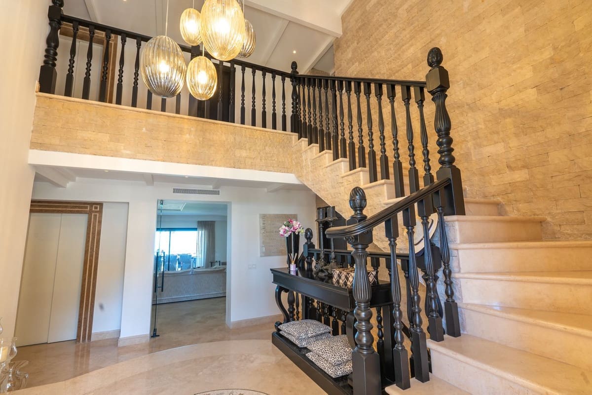 5 sypialnia Willa na sprzedaż w La Cala de Mijas z garażem - 3 650 000 € (Ref: 9144997)