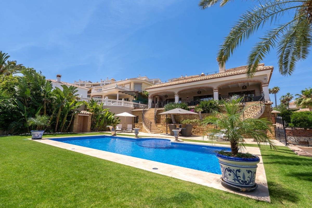 5 sypialnia Willa na sprzedaż w La Cala de Mijas z garażem - 3 650 000 € (Ref: 9144997)