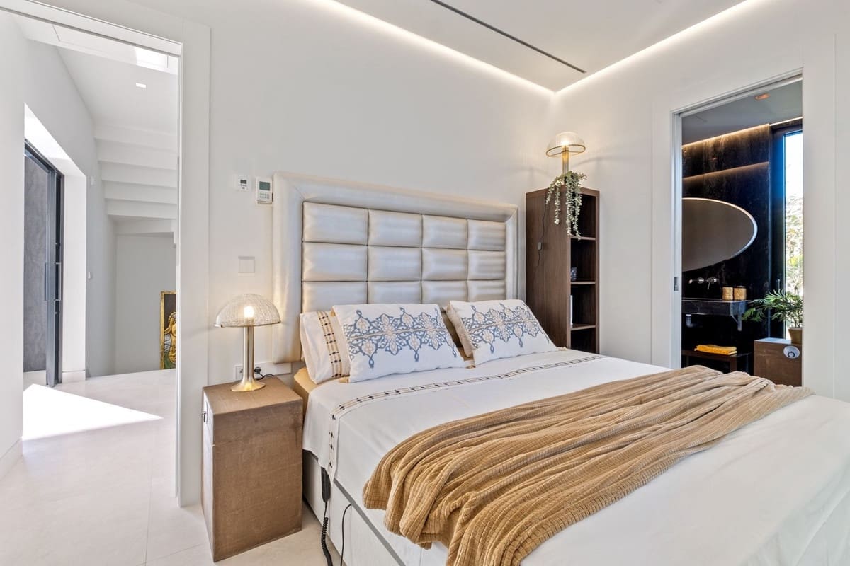 4 sypialnia Willa na sprzedaż w Marbesa z garażem - 3 499 000 € (Ref: 9144998)