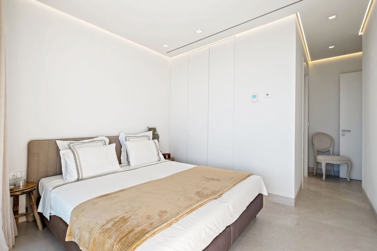 4 sypialnia Willa na sprzedaż w Marbesa z garażem - 3 499 000 € (Ref: 9144998)