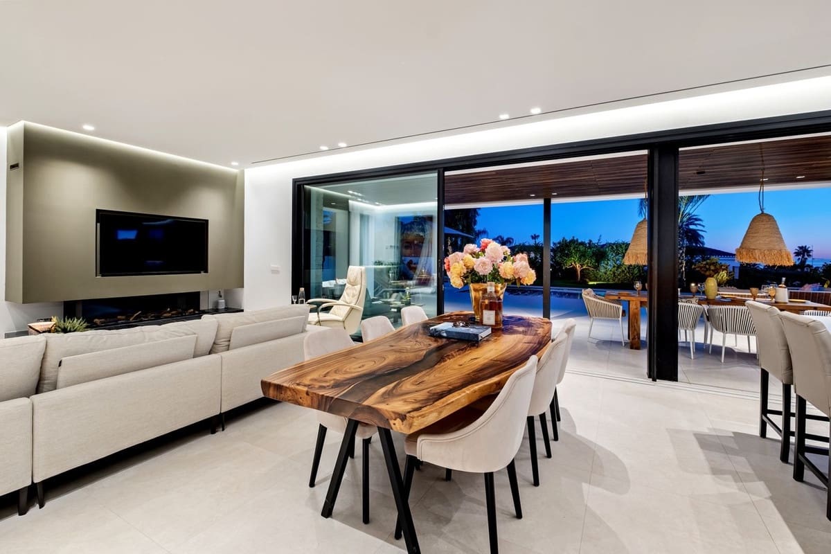 4 sypialnia Willa na sprzedaż w Marbesa z garażem - 3 499 000 € (Ref: 9144998)