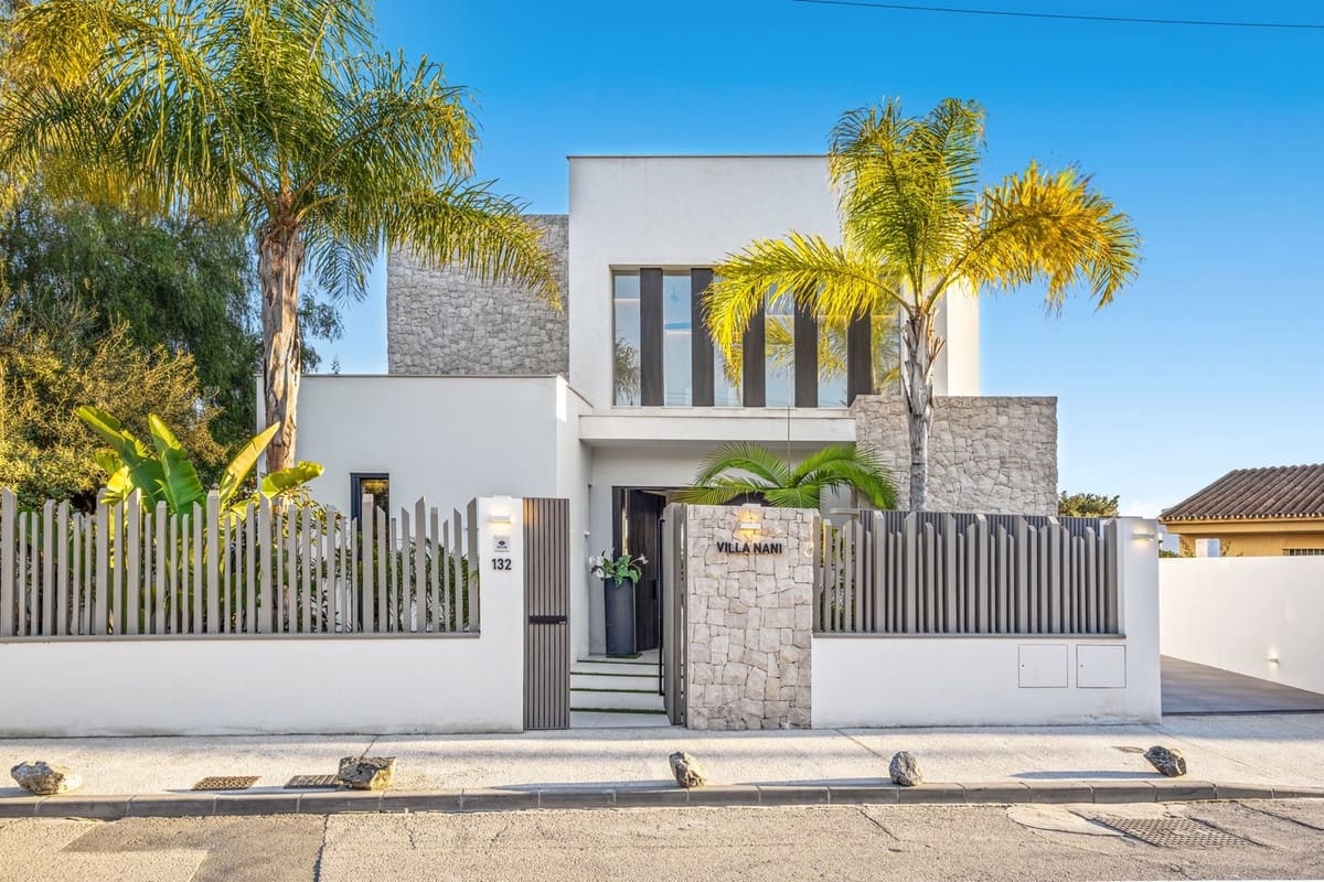 4 sypialnia Willa na sprzedaż w Marbesa z garażem - 3 499 000 € (Ref: 9144998)