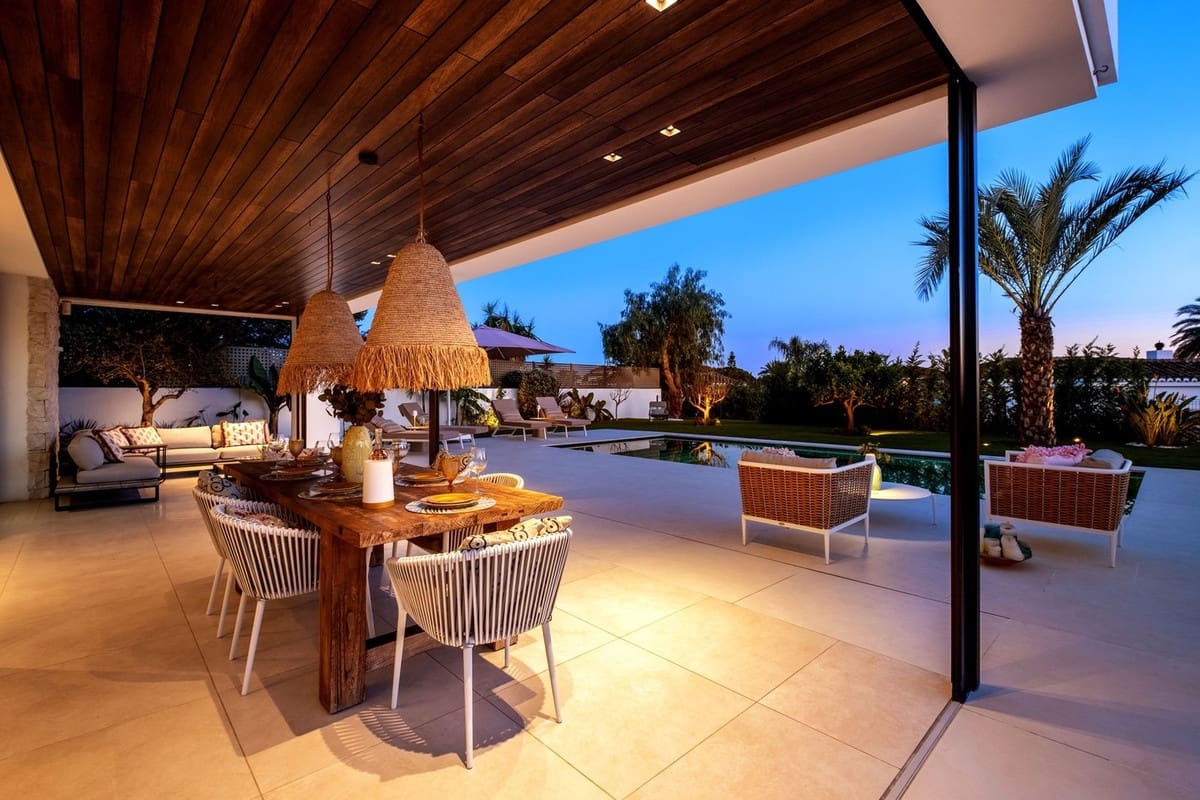 4 sypialnia Willa na sprzedaż w Marbesa z garażem - 3 499 000 € (Ref: 9144998)