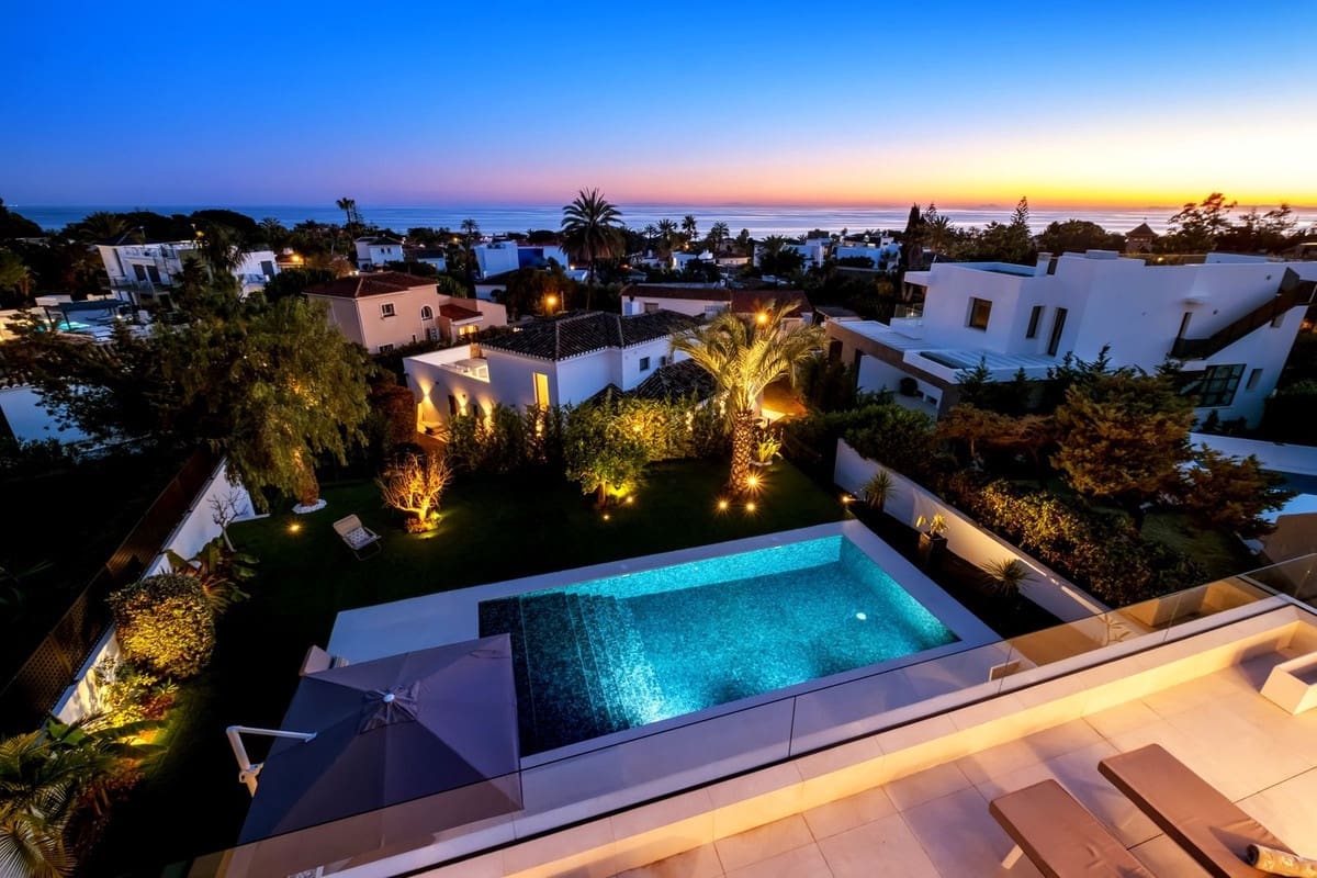 4 sypialnia Willa na sprzedaż w Marbesa z garażem - 3 499 000 € (Ref: 9144998)