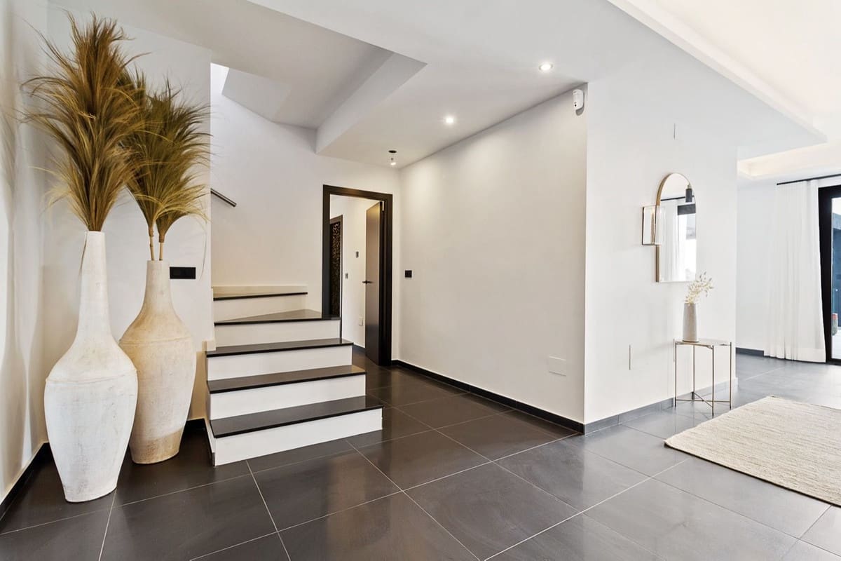 5 sypialnia Willa na sprzedaż w Benalmadena - 2 750 000 € (Ref: 9145001)