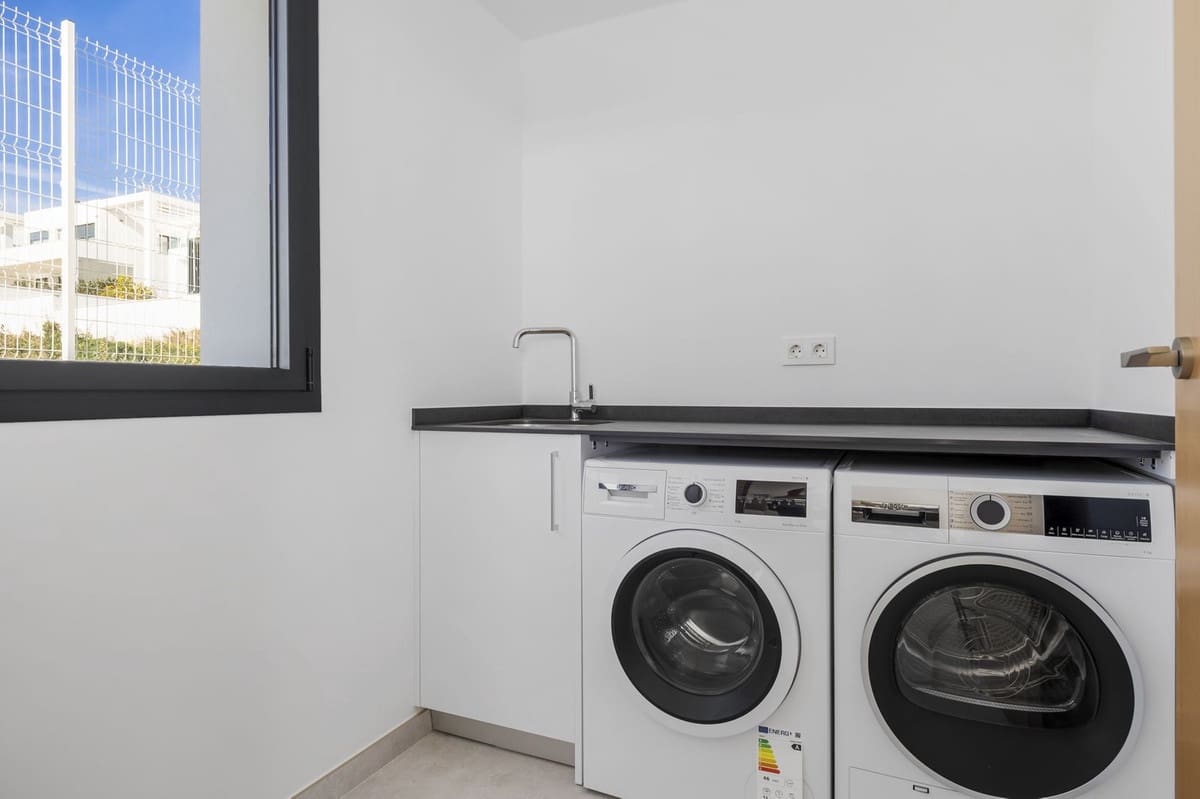 6 makuuhuone Huvila myytävänä paikassa La Cala de Mijas - 2 650 000 € (Ref: 9145002)