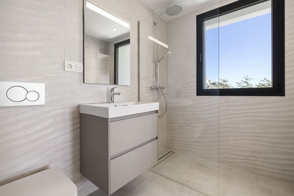 Chalet de 6 habitaciones en La Cala de Mijas en venta - 2.650.000 € (Ref: 9145002)