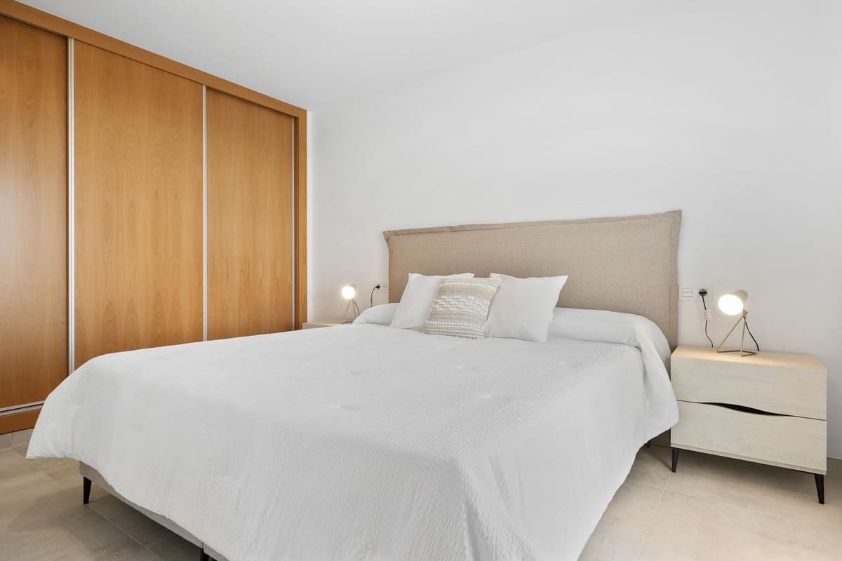 6 soverom Villa til salgs i La Cala de Mijas - € 2 650 000 (Ref: 9145002)