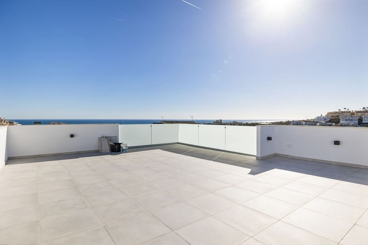 6 soverom Villa til salgs i La Cala de Mijas - € 2 650 000 (Ref: 9145002)