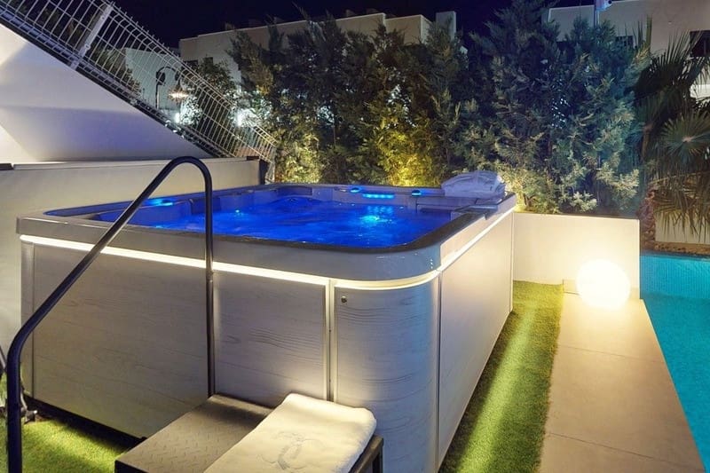 5 makuuhuone Huvila myytävänä paikassa La Cala de Mijas - 2 395 000 € (Ref: 9145003)