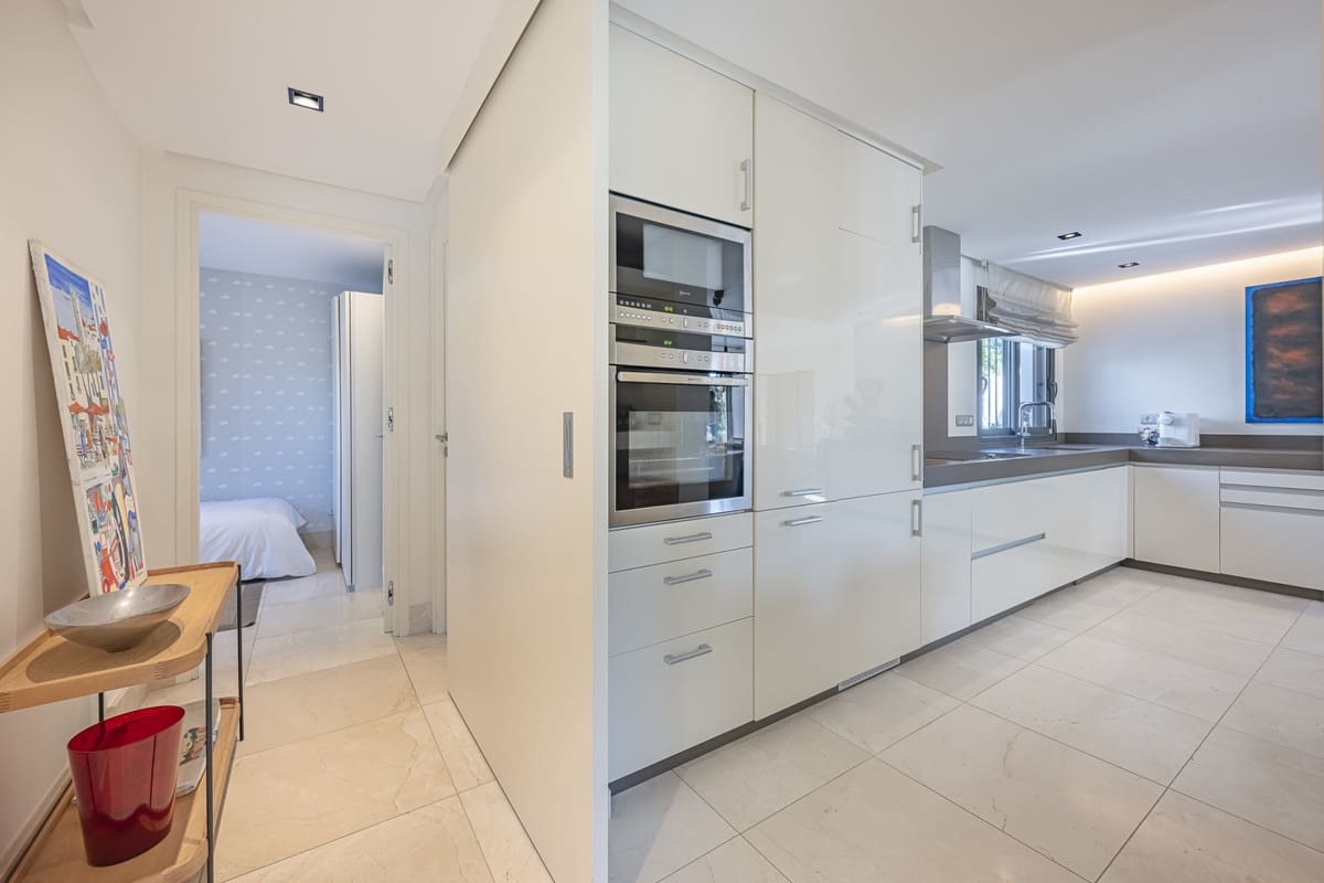 3 sypialnia Willa na sprzedaż w Marbesa - 2 150 000 € (Ref: 9145006)