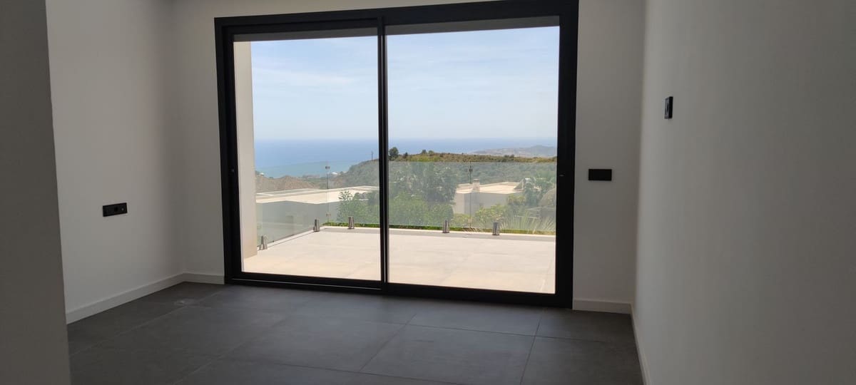 Chalet de 5 habitaciones en Mijas en venta - 1.850.000 € (Ref: 9145010)