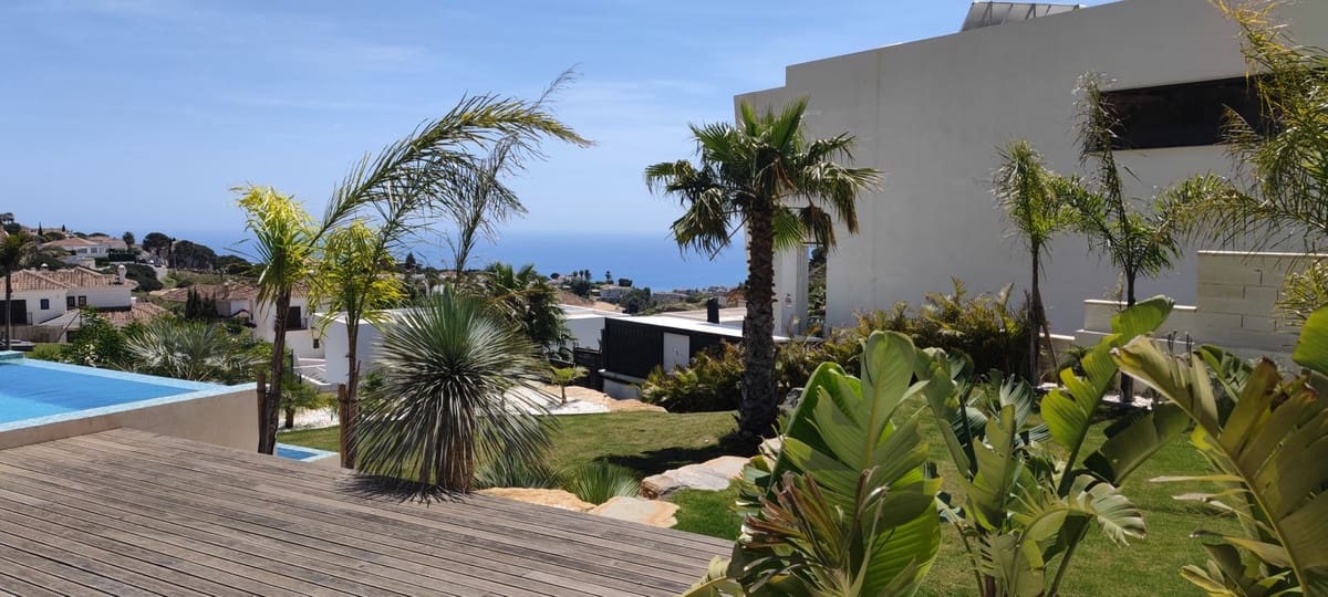 Chalet de 5 habitaciones en Mijas en venta - 1.850.000 € (Ref: 9145010)