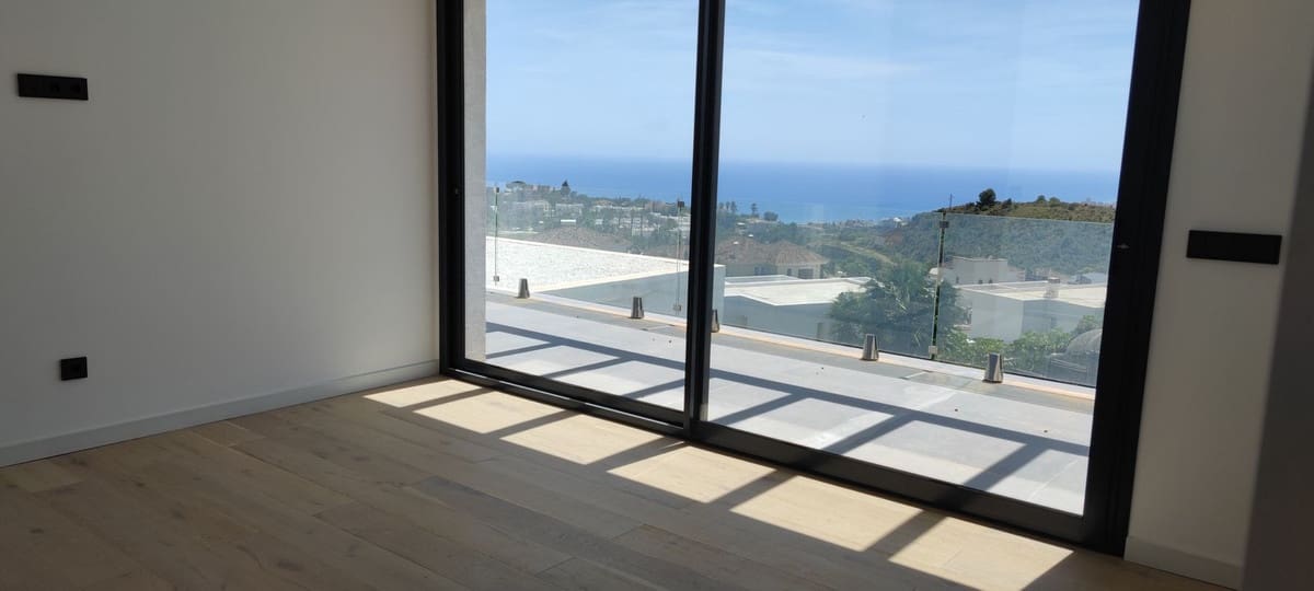 Chalet de 5 habitaciones en Mijas en venta - 1.850.000 € (Ref: 9145010)