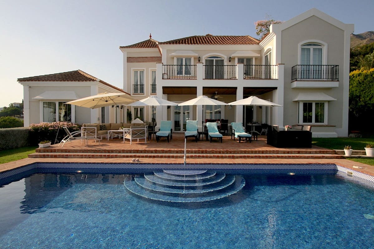 Chalet de 5 habitaciones en Mijas en venta con garaje - 1.850.000 € (Ref: 9145011)