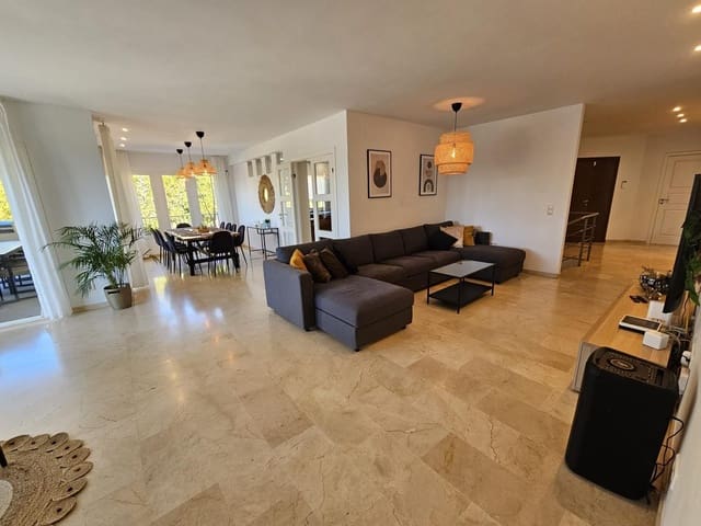 Chalet de 5 habitaciones en Benalmádena en venta con garaje - 1.750.000 € (Ref: 9145013)