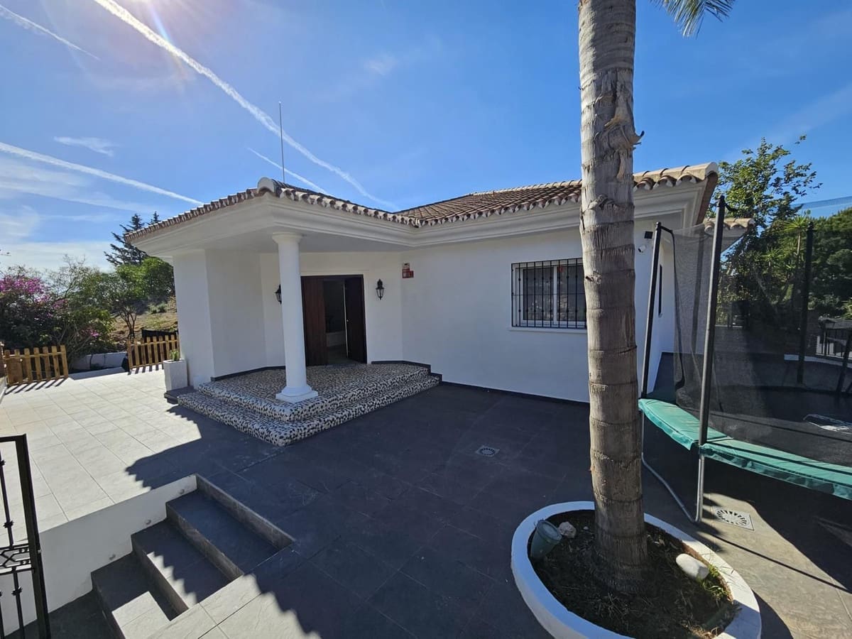 Chalet de 5 habitaciones en Benalmádena en venta con garaje - 1.750.000 € (Ref: 9145013)