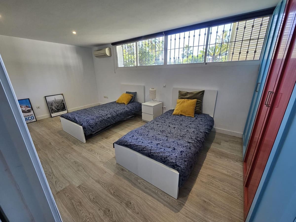 Chalet de 5 habitaciones en Benalmádena en venta con garaje - 1.750.000 € (Ref: 9145013)