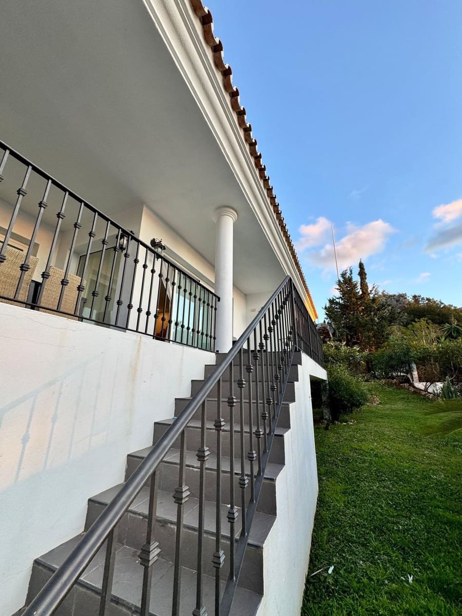 Chalet de 5 habitaciones en Benalmádena en venta con garaje - 1.750.000 € (Ref: 9145013)