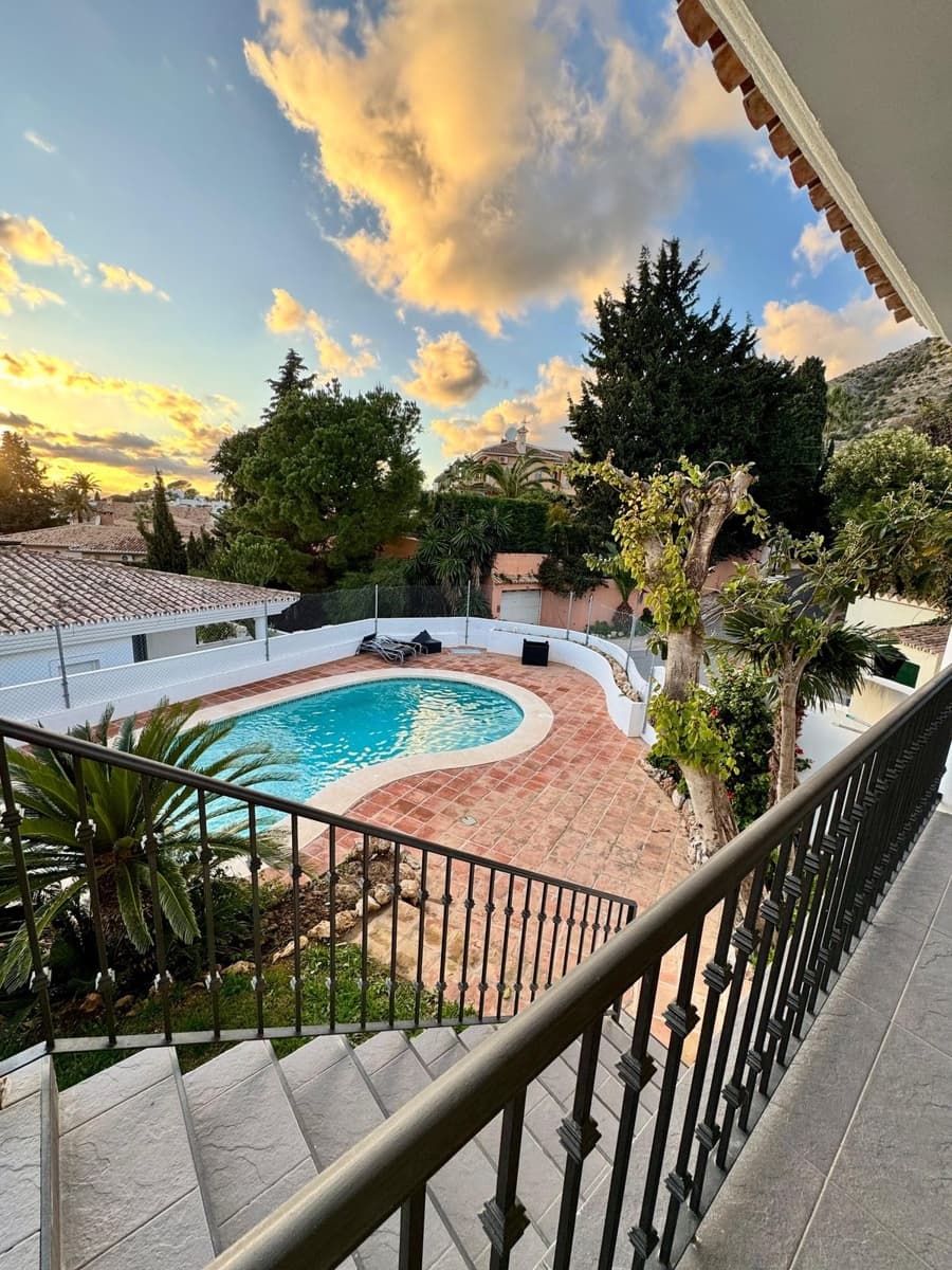 Chalet de 5 habitaciones en Benalmádena en venta con garaje - 1.750.000 € (Ref: 9145013)