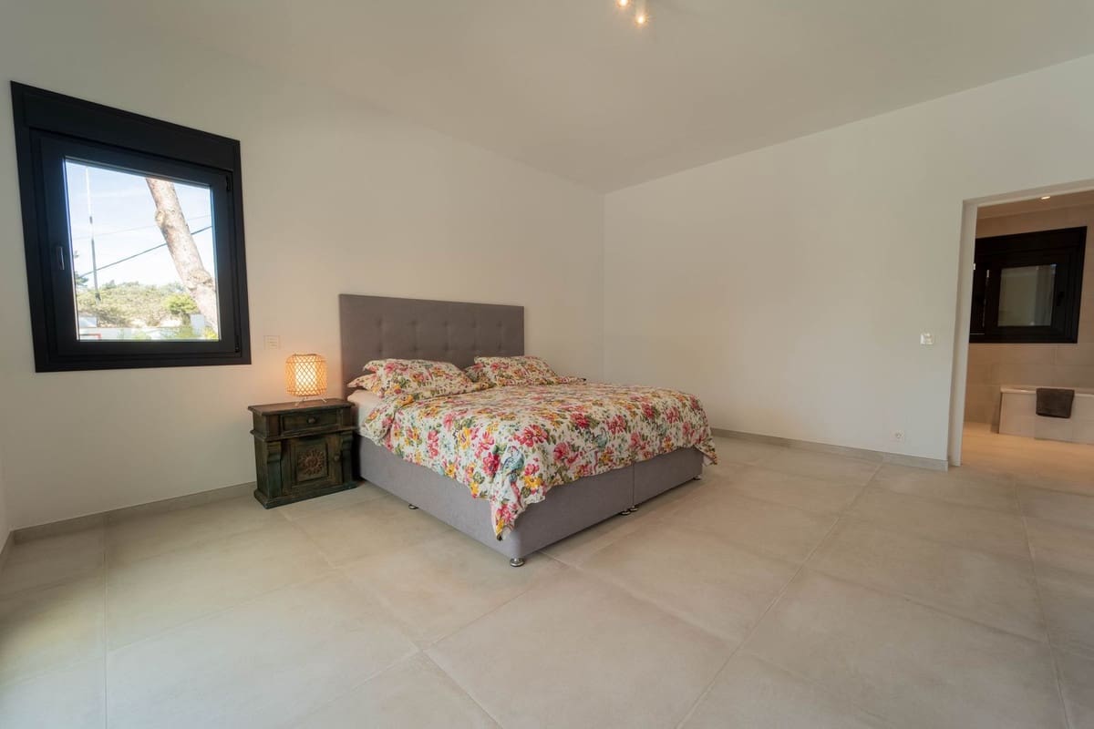 3 sypialnia Willa na sprzedaż w Marbesa - 1 675 000 € (Ref: 9145016)