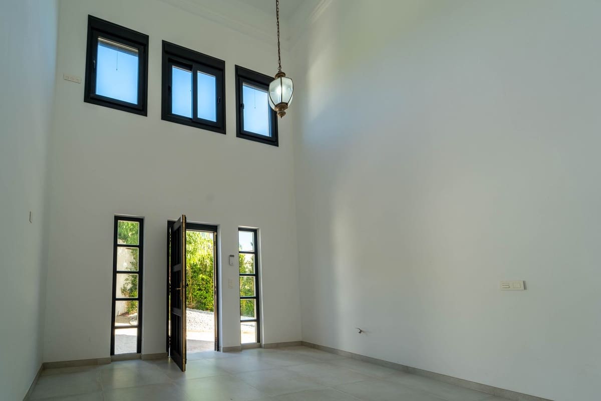 3 sypialnia Willa na sprzedaż w Marbesa - 1 675 000 € (Ref: 9145016)