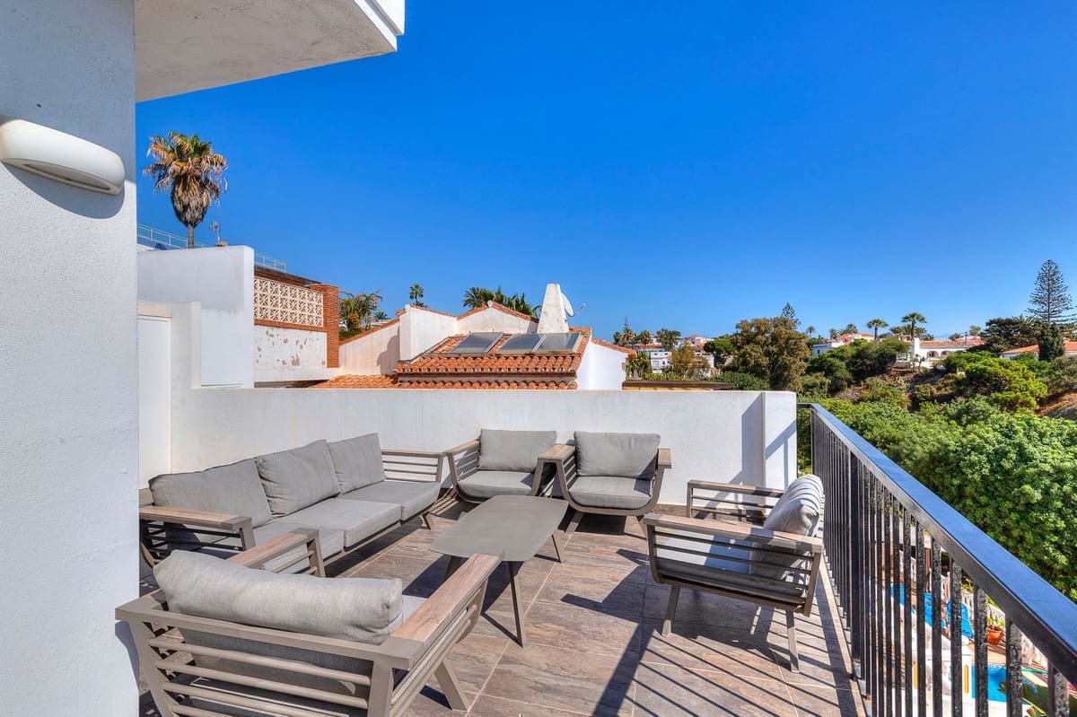 Chalet de 6 habitaciones en Mijas Costa en venta con garaje - 1.625.000 € (Ref: 9145018)