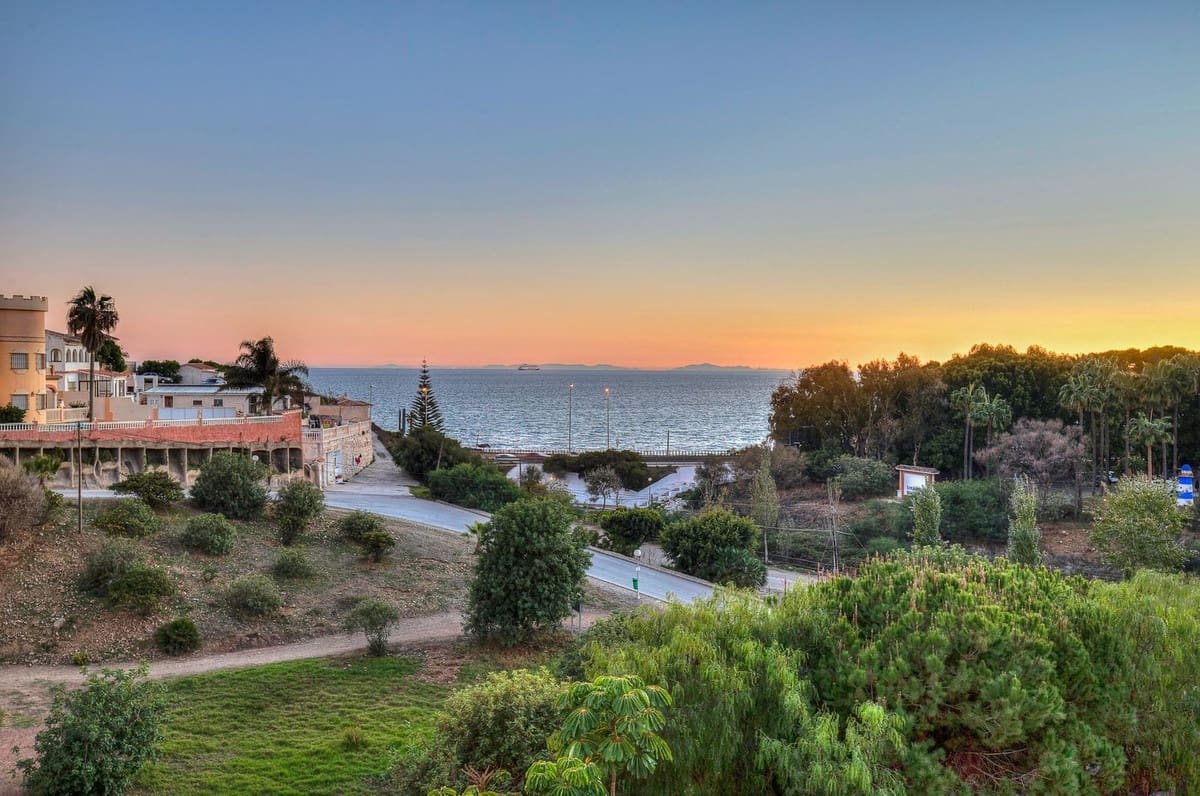 Chalet de 6 habitaciones en Mijas Costa en venta con garaje - 1.625.000 € (Ref: 9145018)