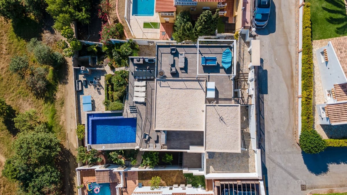 Chalet de 6 habitaciones en Mijas Costa en venta con garaje - 1.625.000 € (Ref: 9145018)