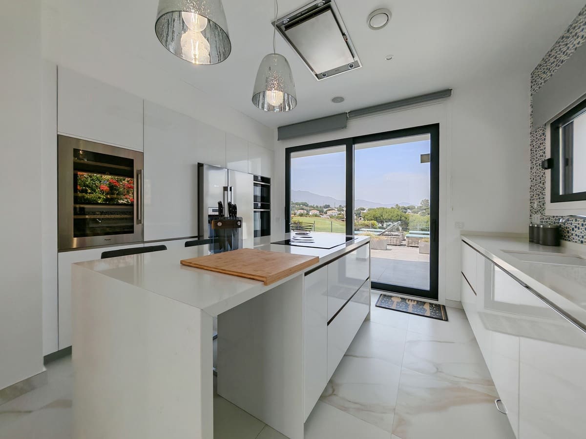 4 soverom Villa til salgs i La Cala Golf - € 1 375 000 (Ref: 9145025)