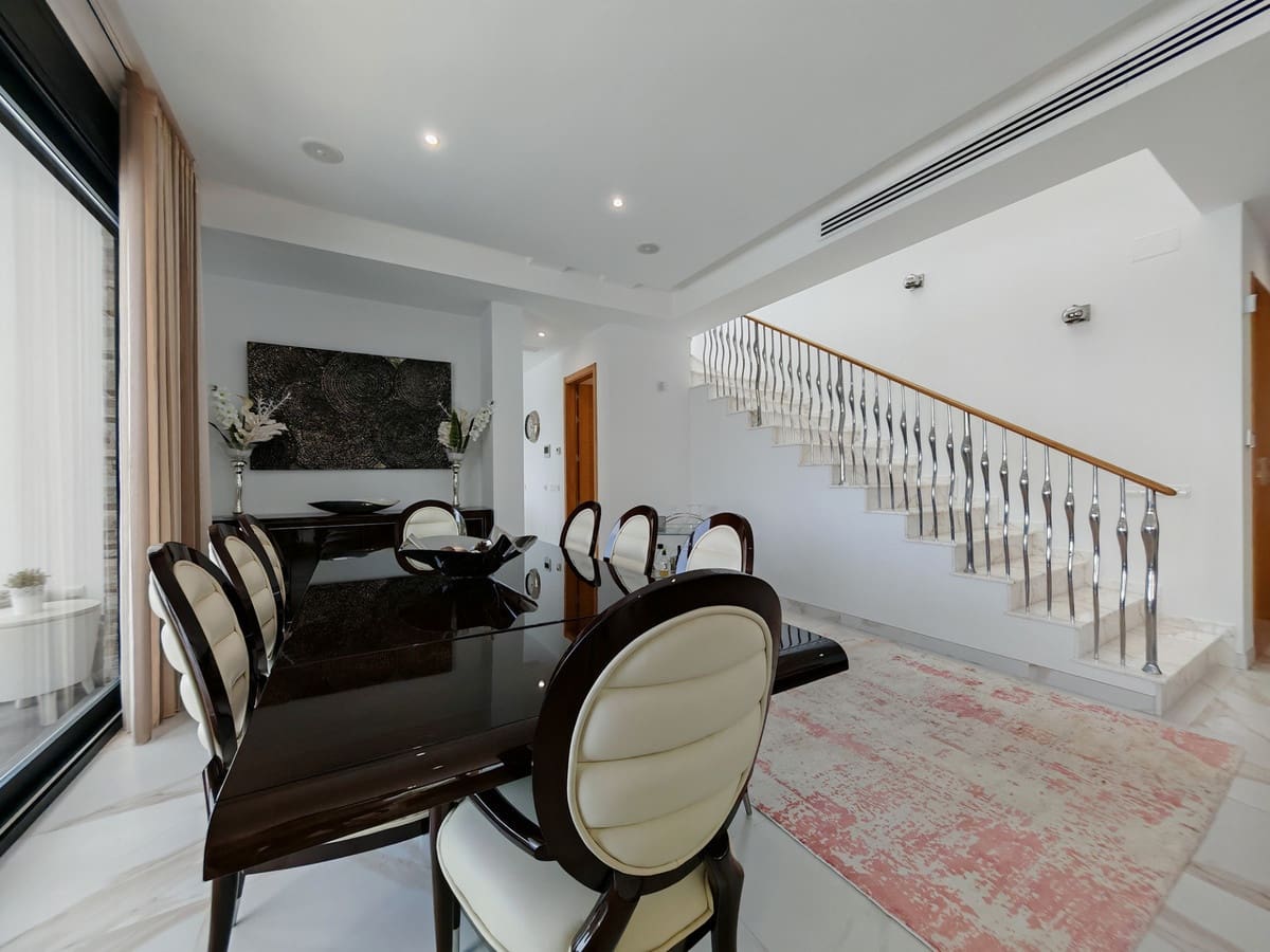 4 soverom Villa til salgs i La Cala Golf - € 1 375 000 (Ref: 9145025)