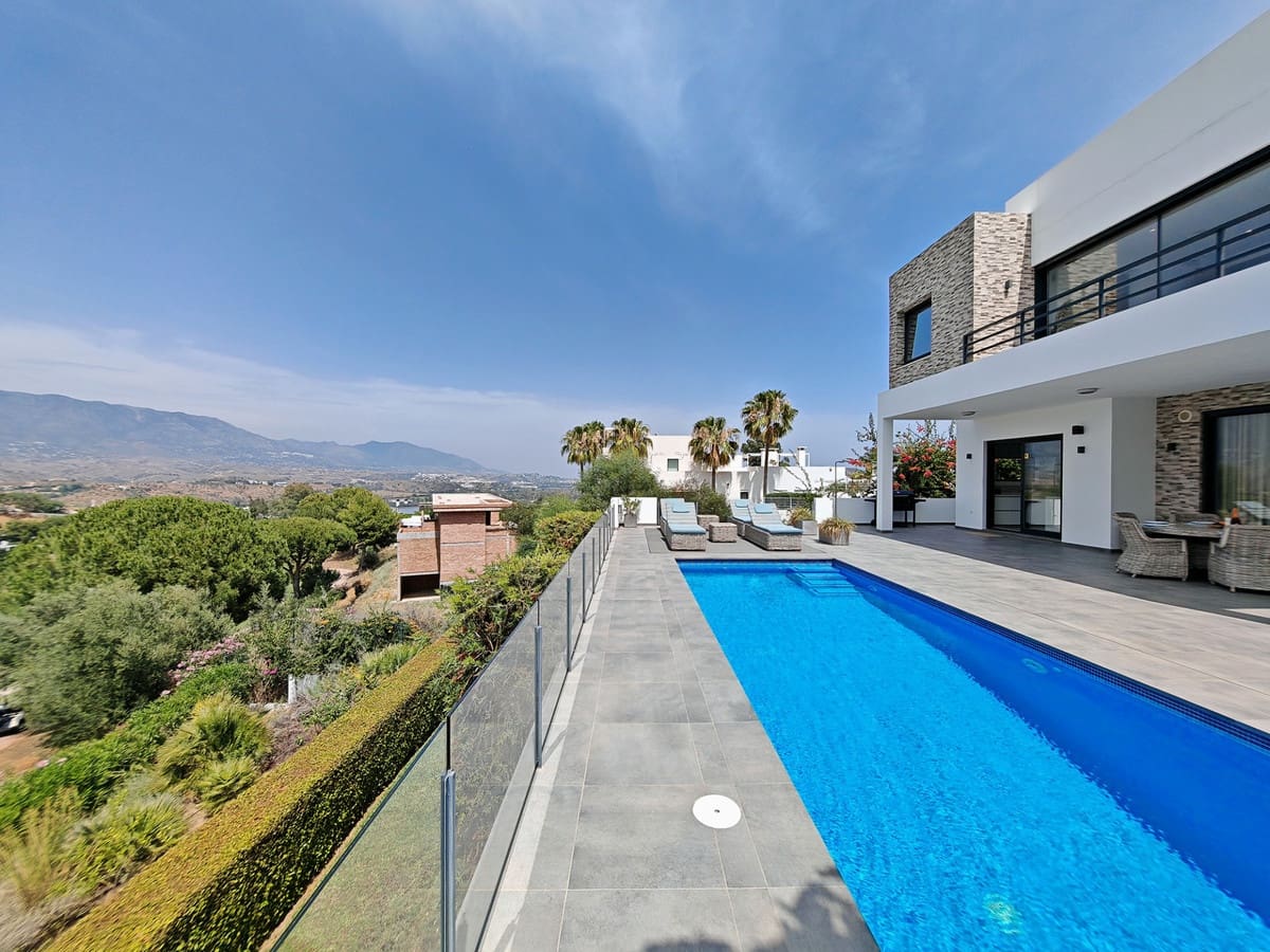 4 soverom Villa til salgs i La Cala Golf - € 1 375 000 (Ref: 9145025)